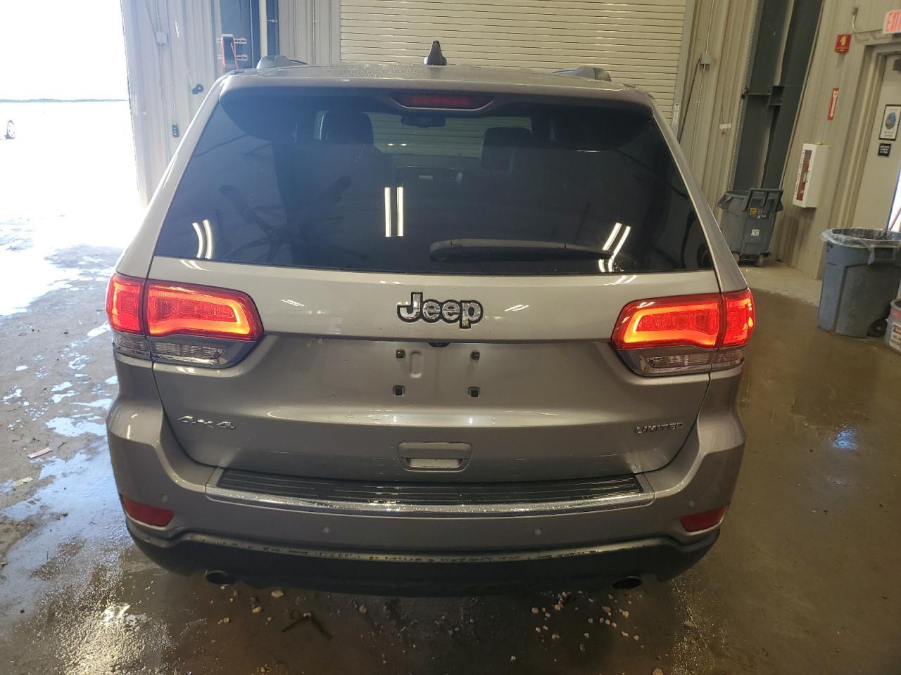 2014 Jeep Grand Cherokee Limited - Image 6