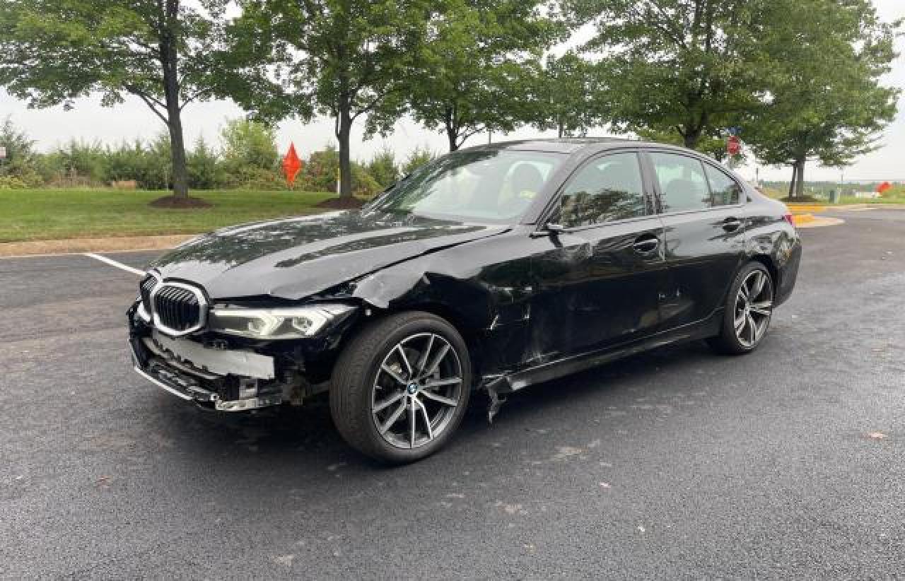 2023 BMW 330Xi - Image 2