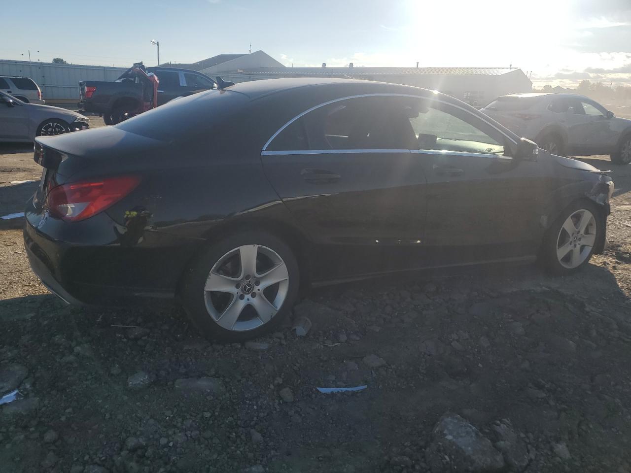 2018 Mercedes-Benz Cla 250 - Фото 3