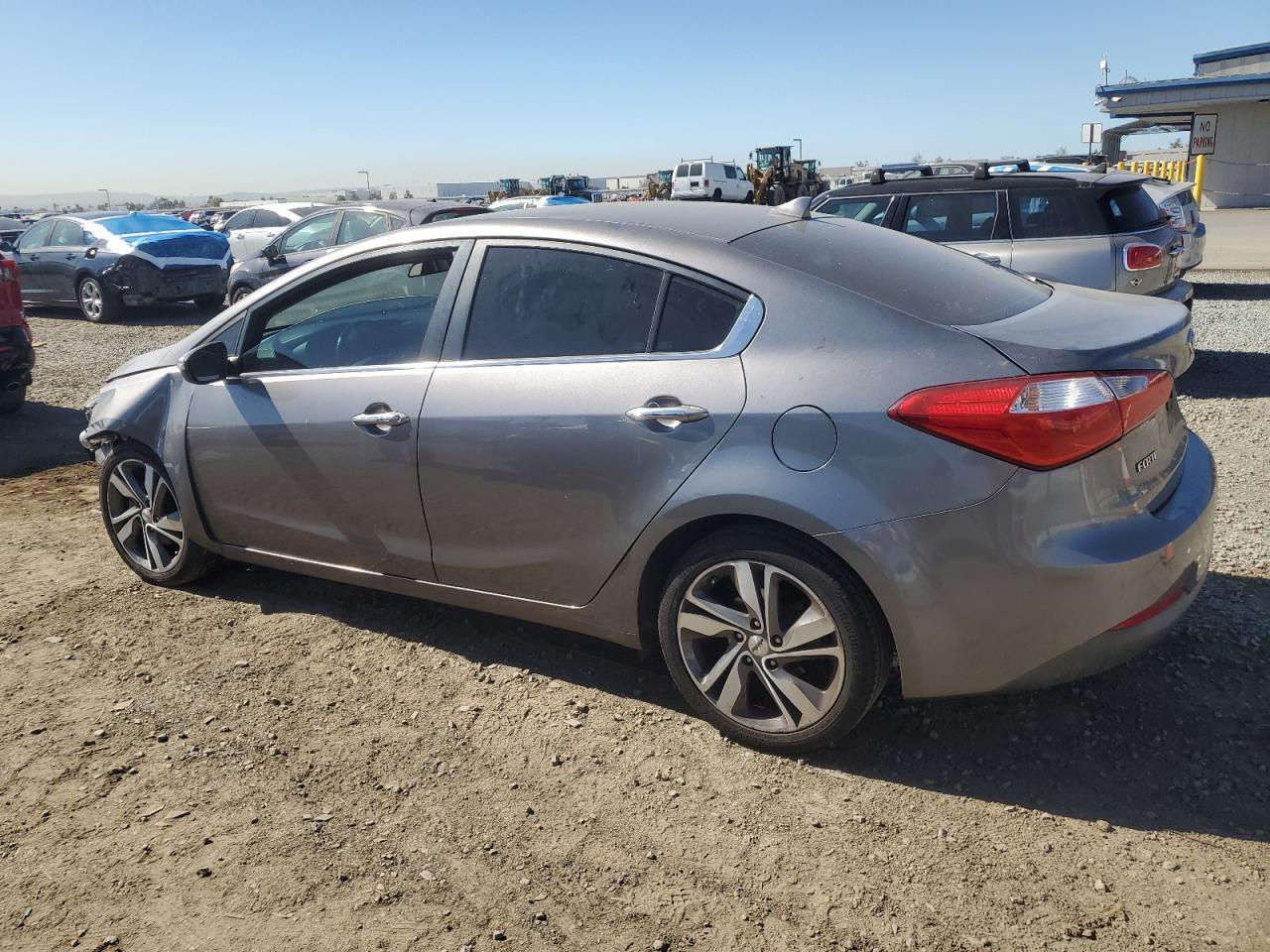 2016 Kia Forte Ex - Фото 2