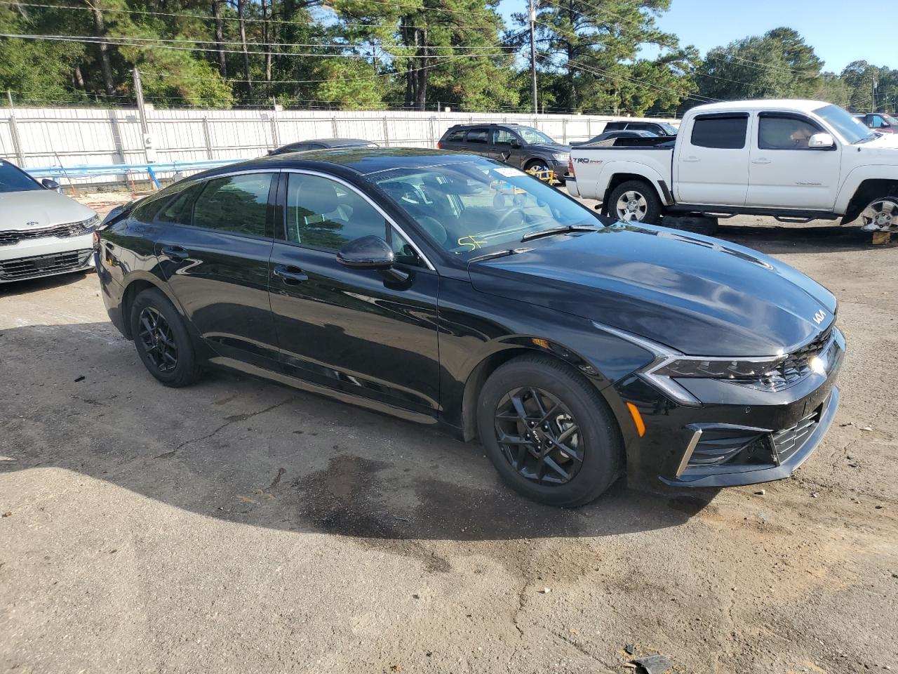 2026 Kia K5 Lxs - Image 4