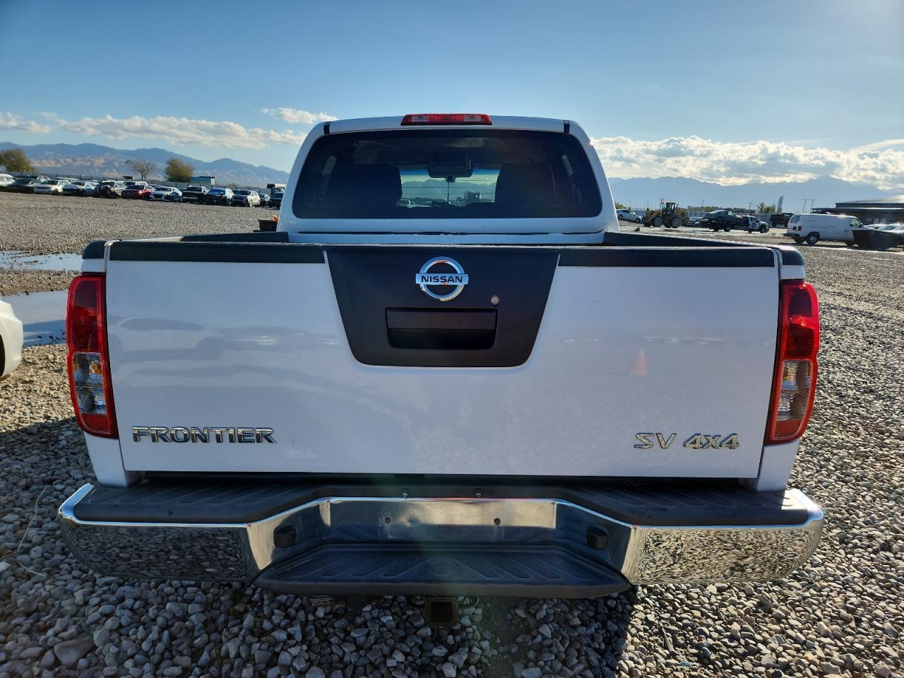 2011 Nissan Frontier S - Фото 6