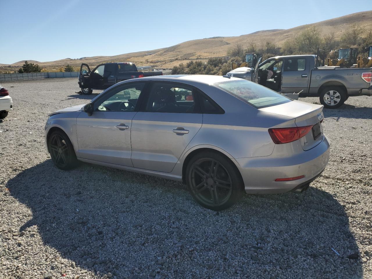 2016 Audi A3 Premium - Фото 2