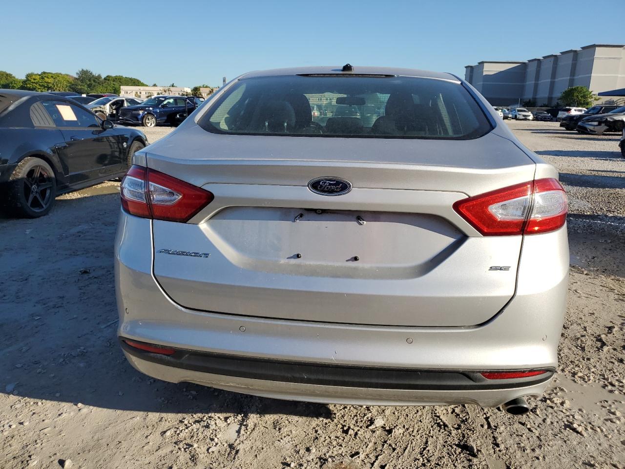 2016 Ford Fusion Se - Фото 6