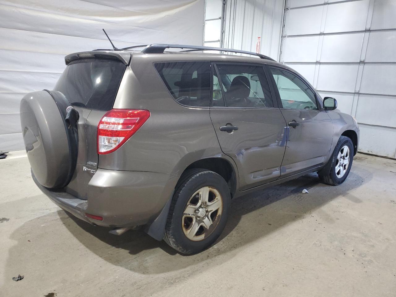 2010 Toyota Rav4 - Фото 3