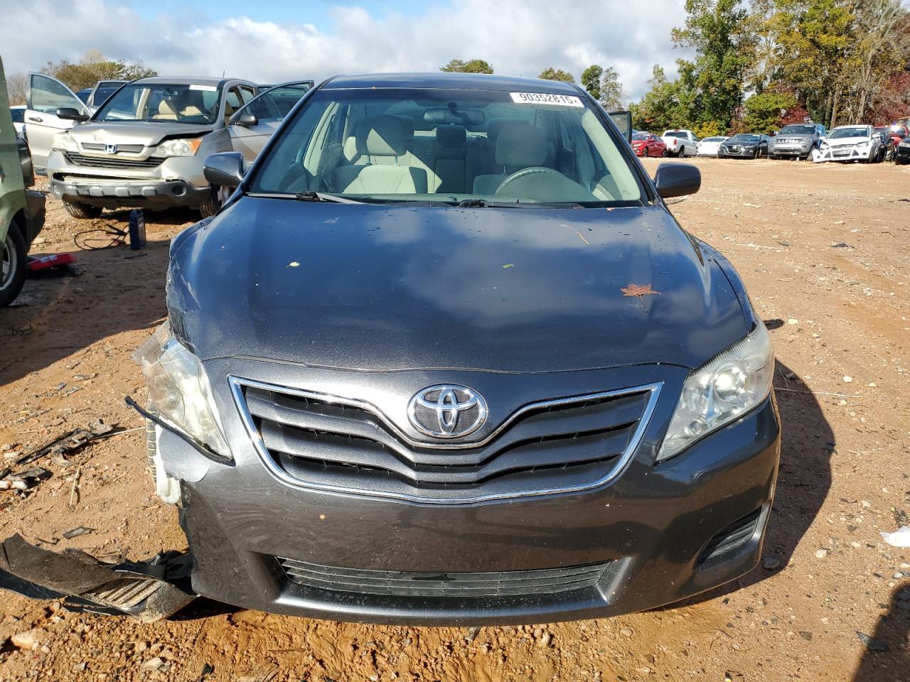 2010 Toyota Camry Base - Фото 5