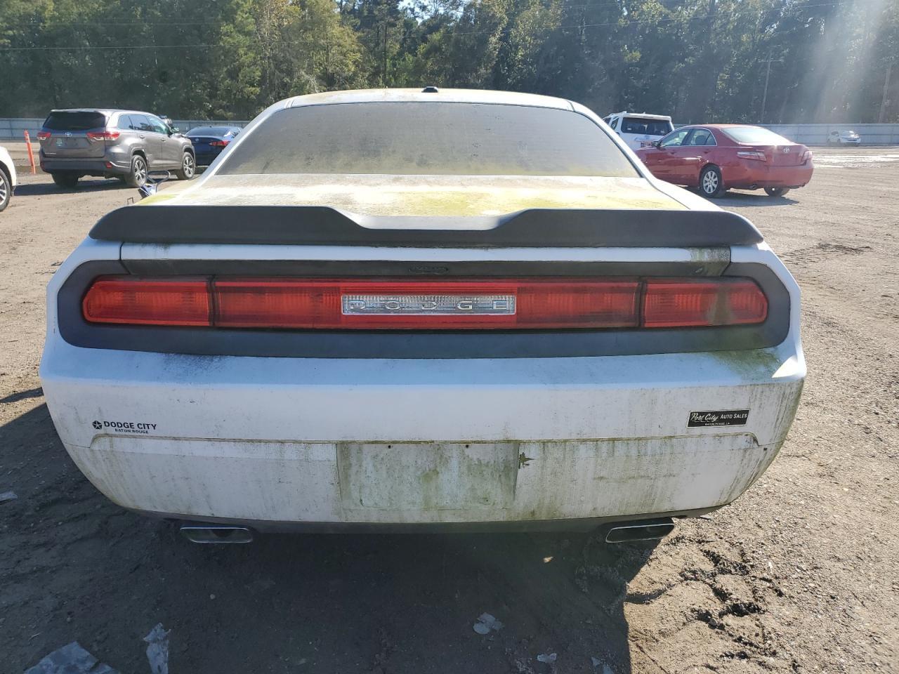 2013 Dodge Challenger Sxt - Image 6