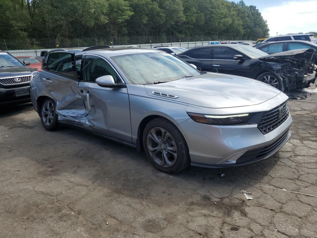 2023 Honda Accord Ex - Image 4
