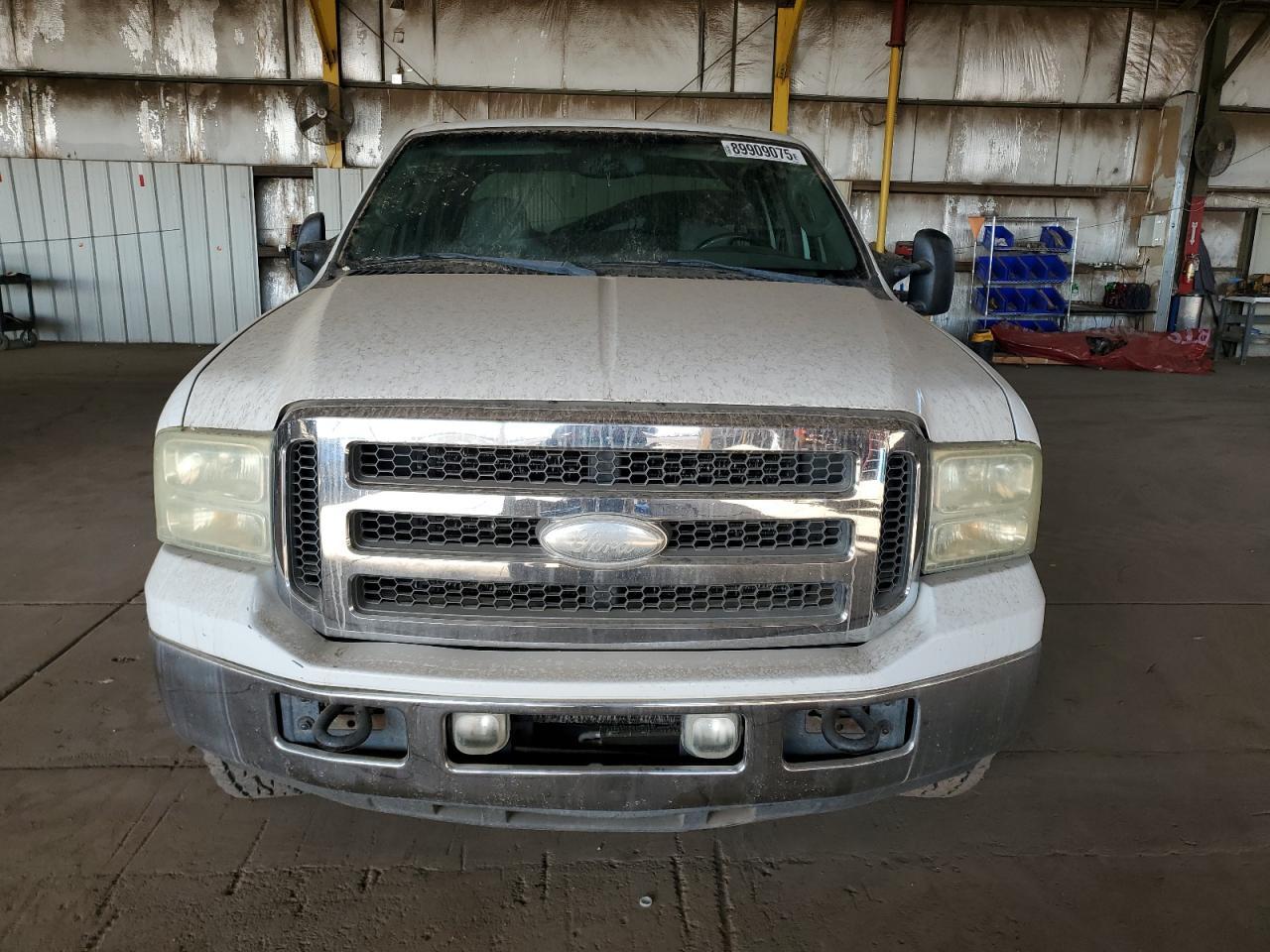 2005 Ford F250 Super Duty - Image 5