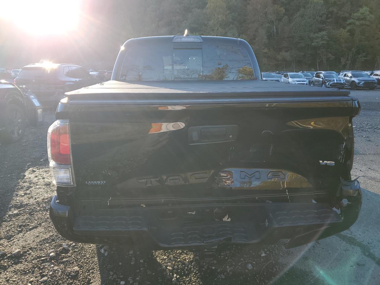 2023 Toyota Tacoma Double Cab - Фото 6