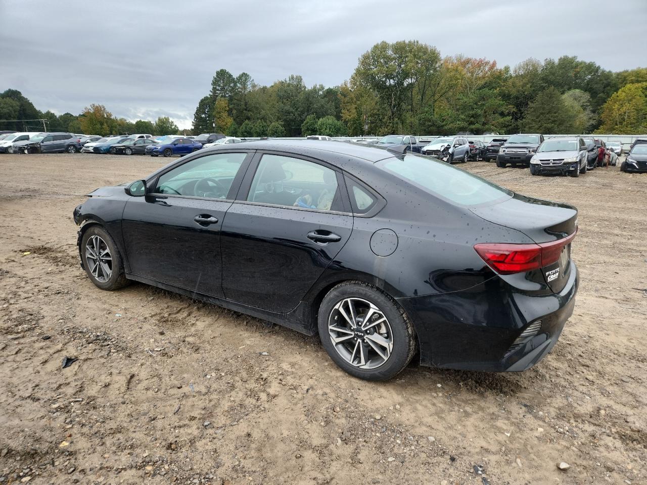 2024 Kia Forte Lx - Image 2
