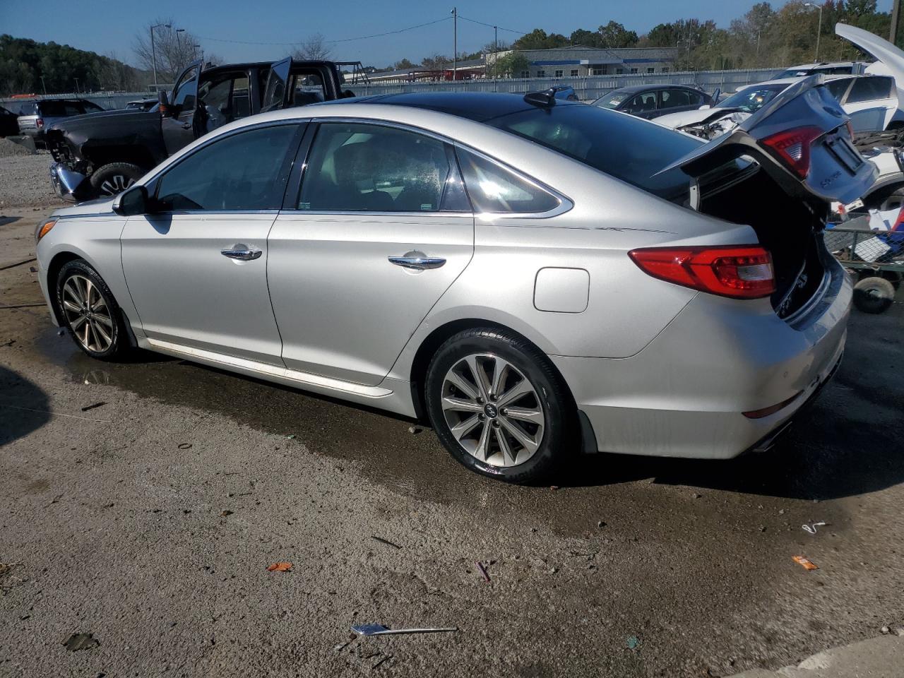 2016 Hyundai Sonata Sport - Фото 2