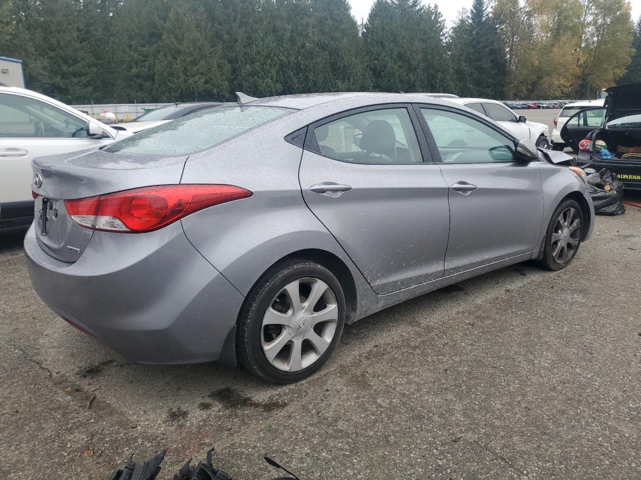2013 Hyundai Elantra Gls - Фото 3