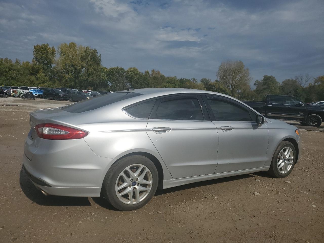 2014 Ford Fusion Se - Image 3