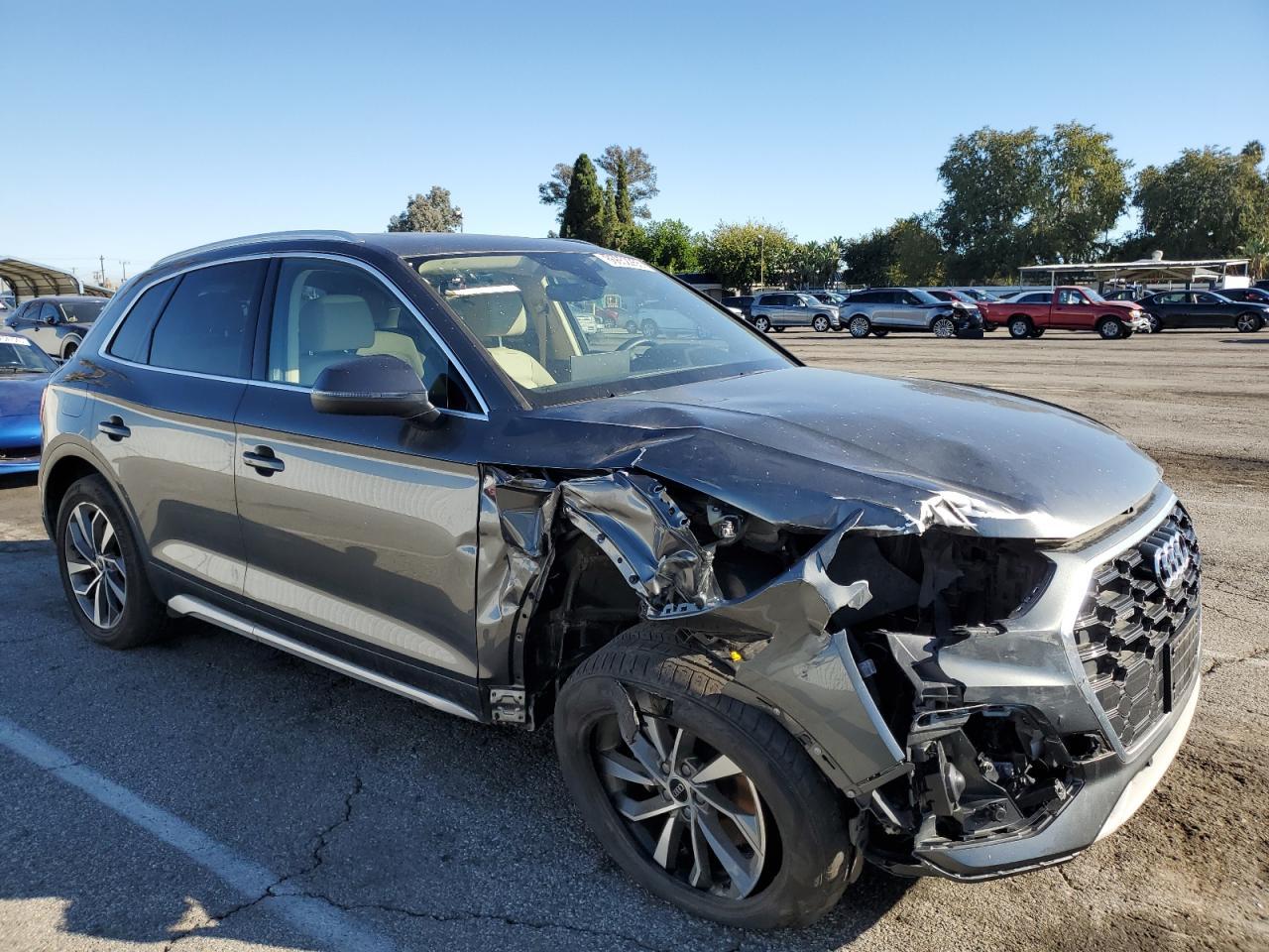 2022 Audi Q5 Premium Plus 45 - Image 4