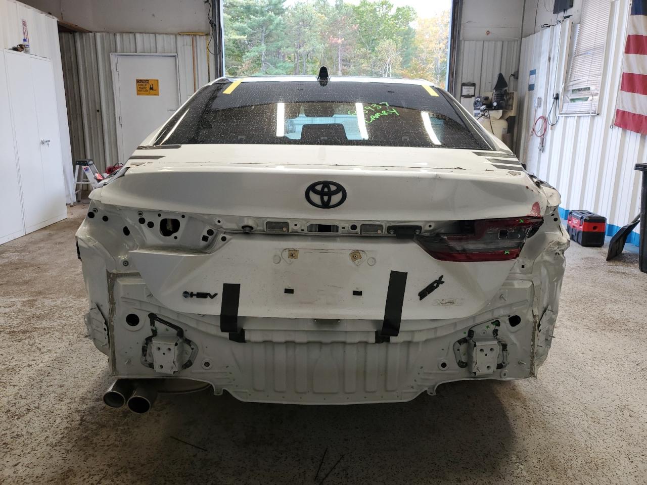 2025 Toyota Camry Xse - Фото 6