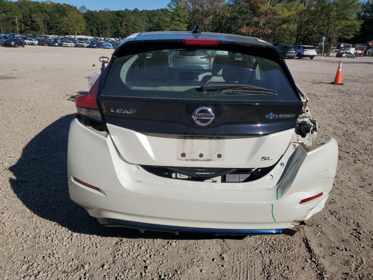 2019 Nissan Leaf S - Фото 6