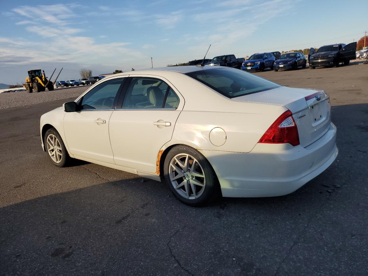 2010 Ford Fusion Se - Фото 2