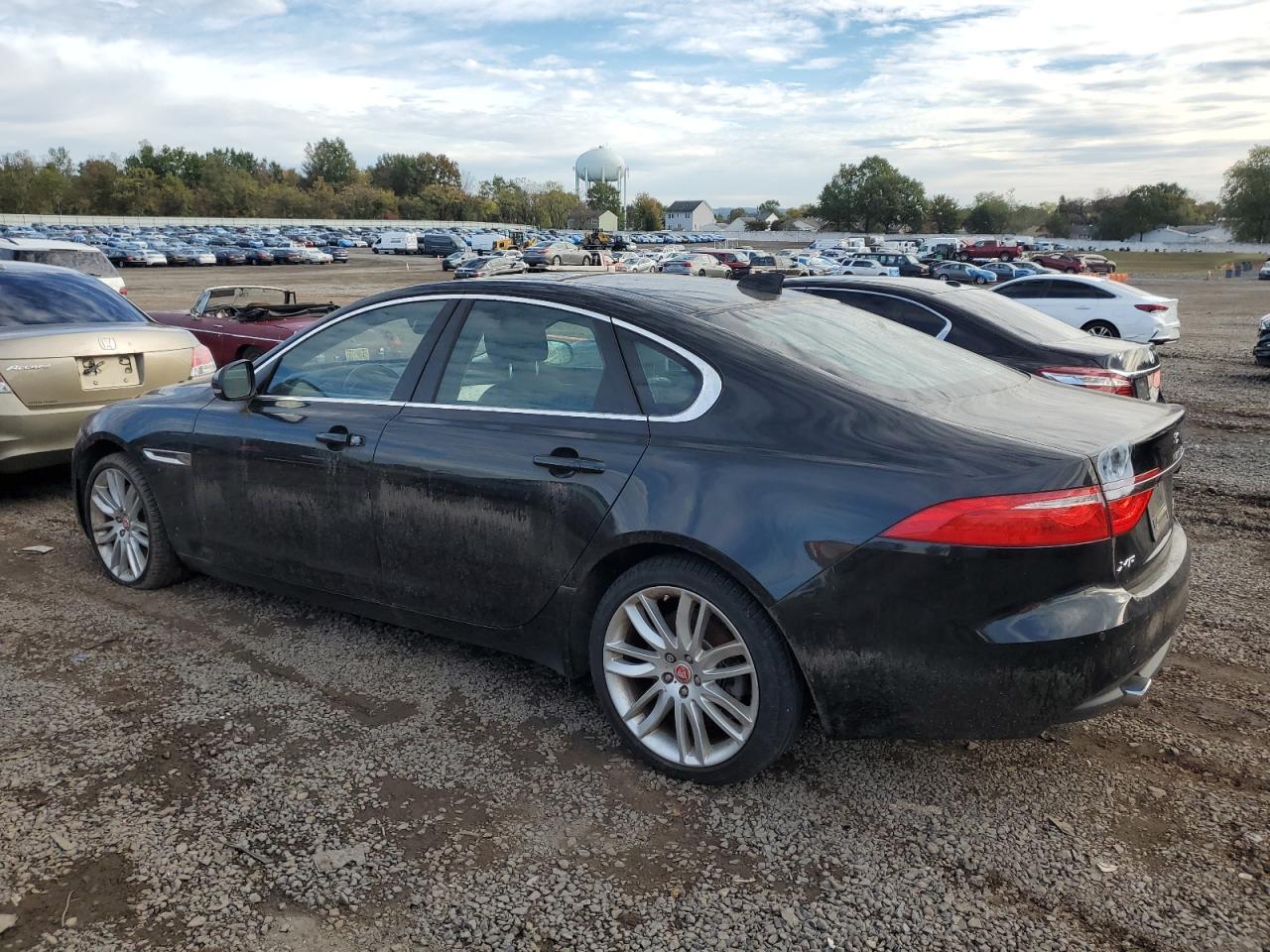 2016 Jaguar Xf Prestige - Фото 2