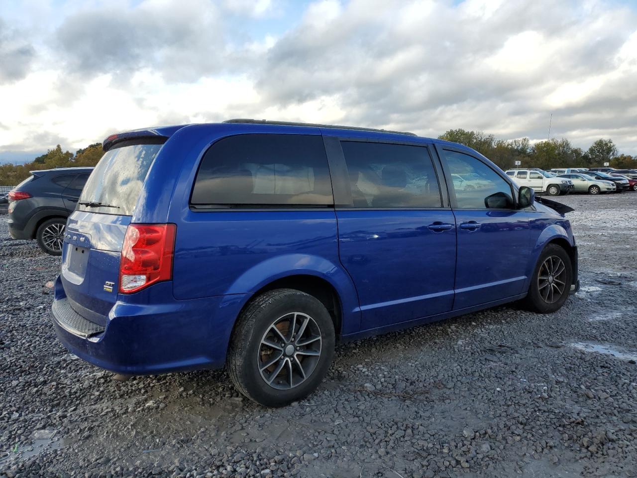 2019 Dodge Grand Caravan Gt - Фото 3