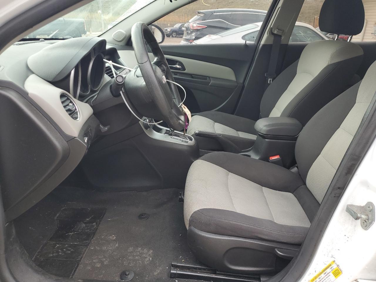 2014 Chevrolet Cruze Ls - Фото 7