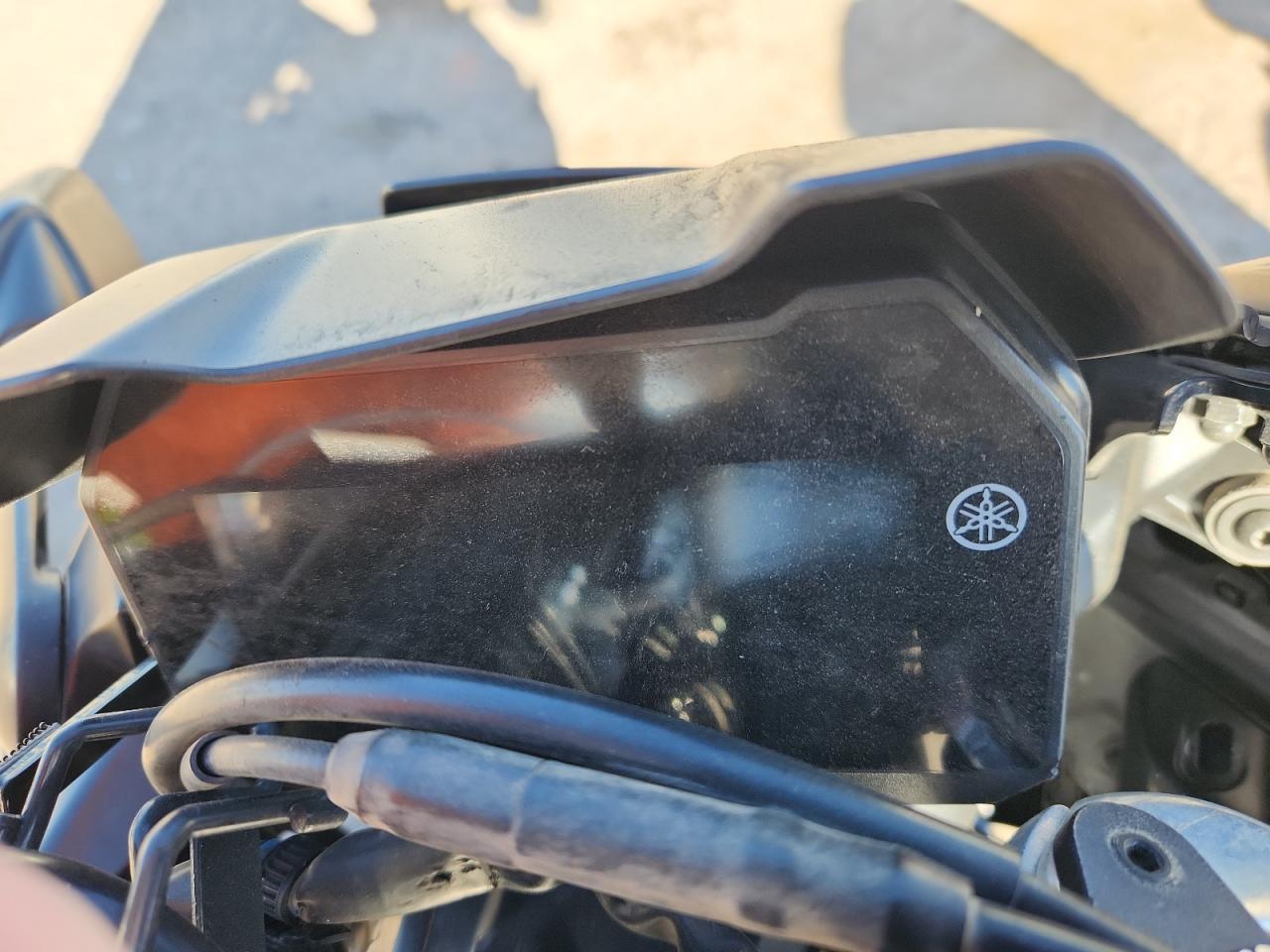 2023 Yamaha Yzfr7 - Image 7