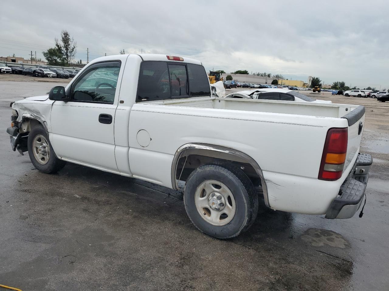 2000 Chevrolet Silverado C1500 - Фото 2