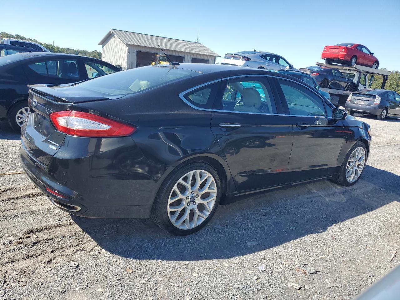 2014 Ford Fusion Titanium - Image 3