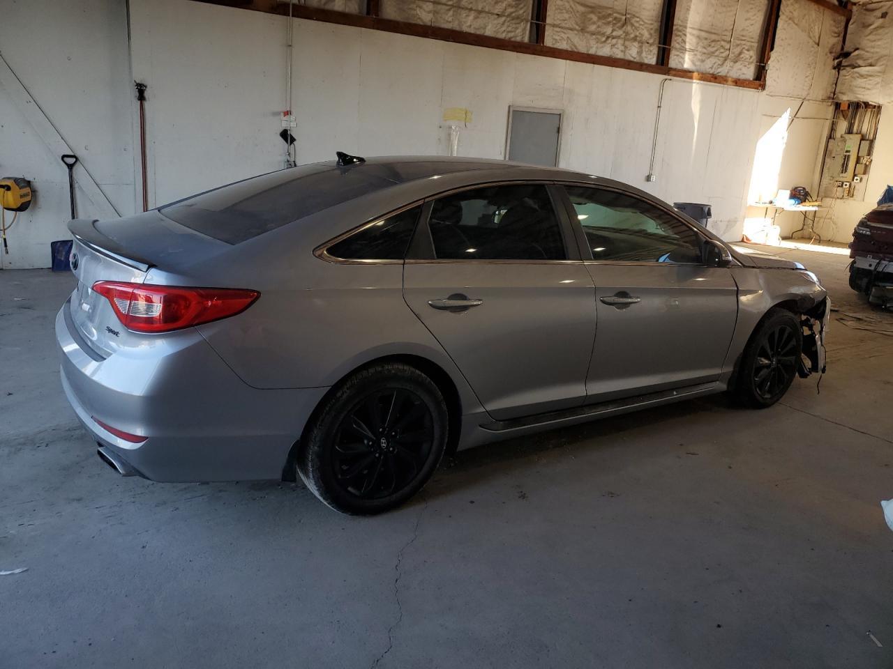 2015 Hyundai Sonata Sport - Фото 3