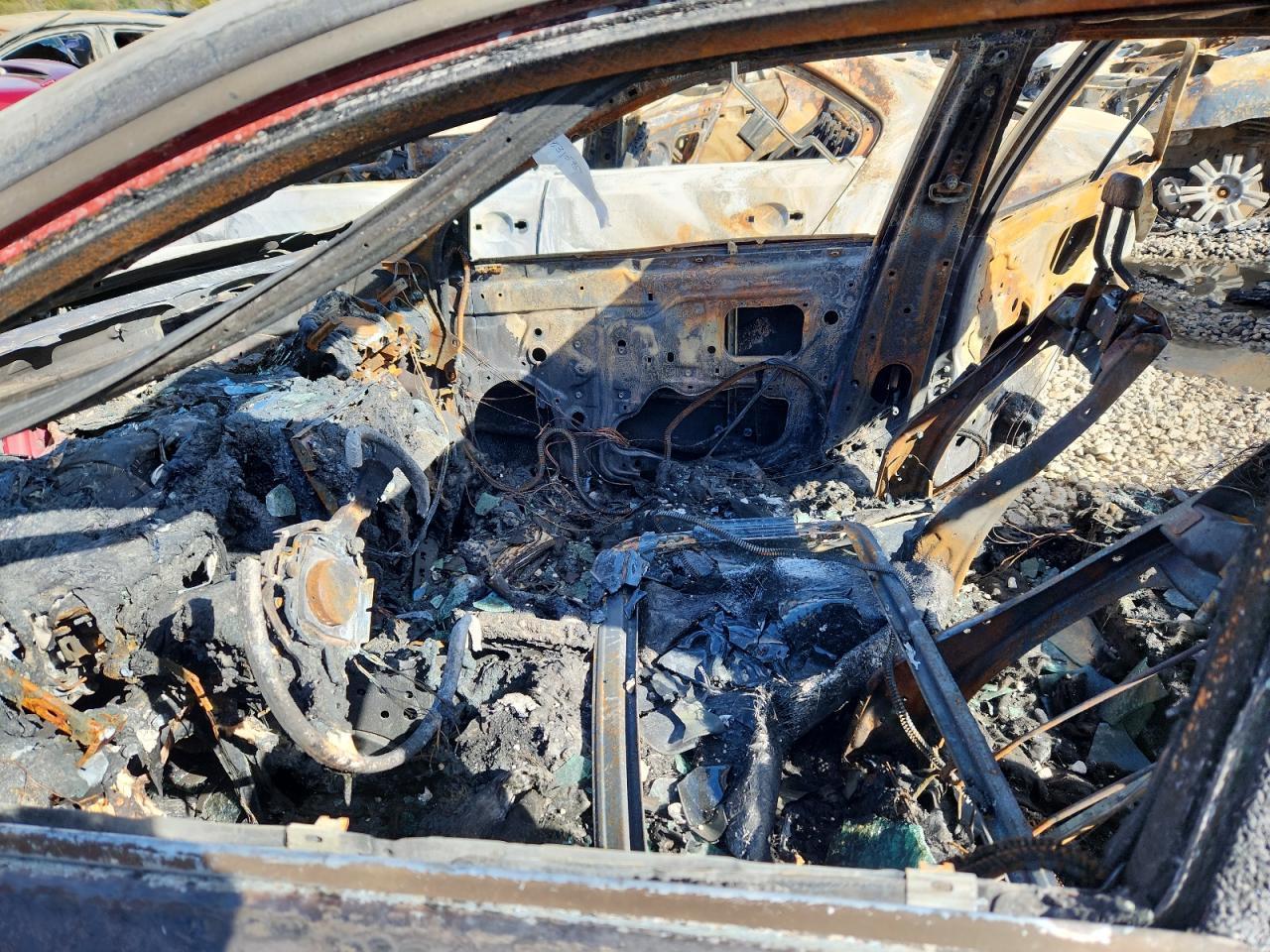 2012 Toyota Camry Base - Фото 7