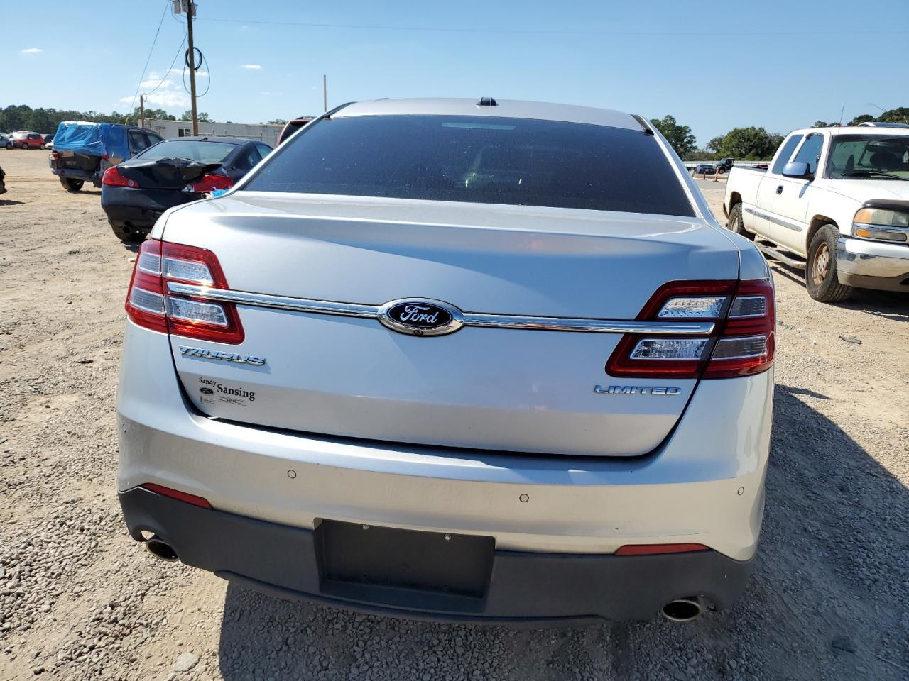 2014 Ford Taurus Limited - Фото 6