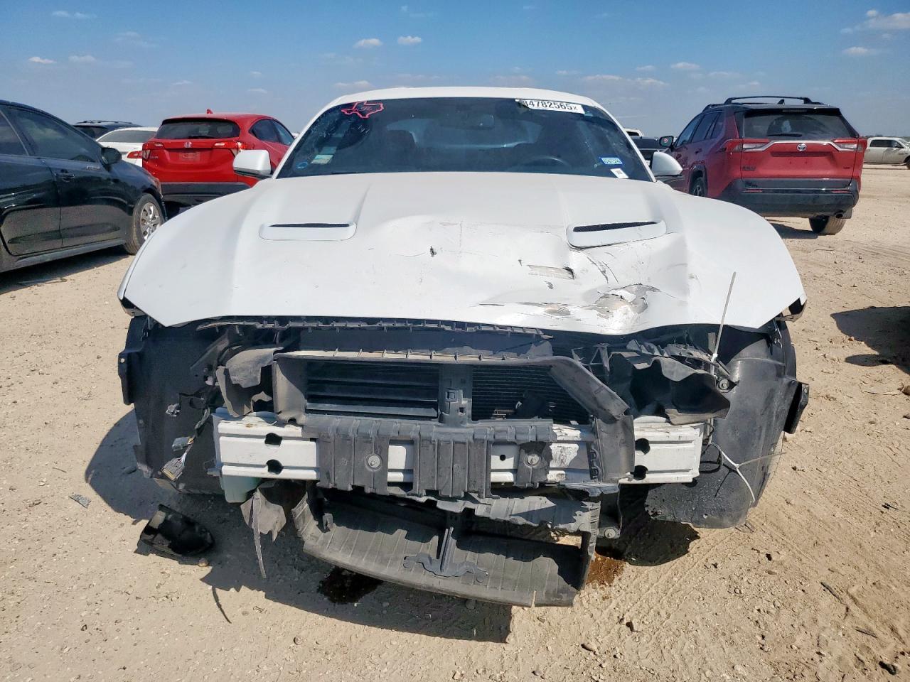 2020 Ford Mustang - Фото 5