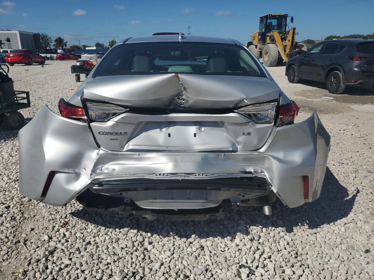 2022 Toyota Corolla Le - Фото 6