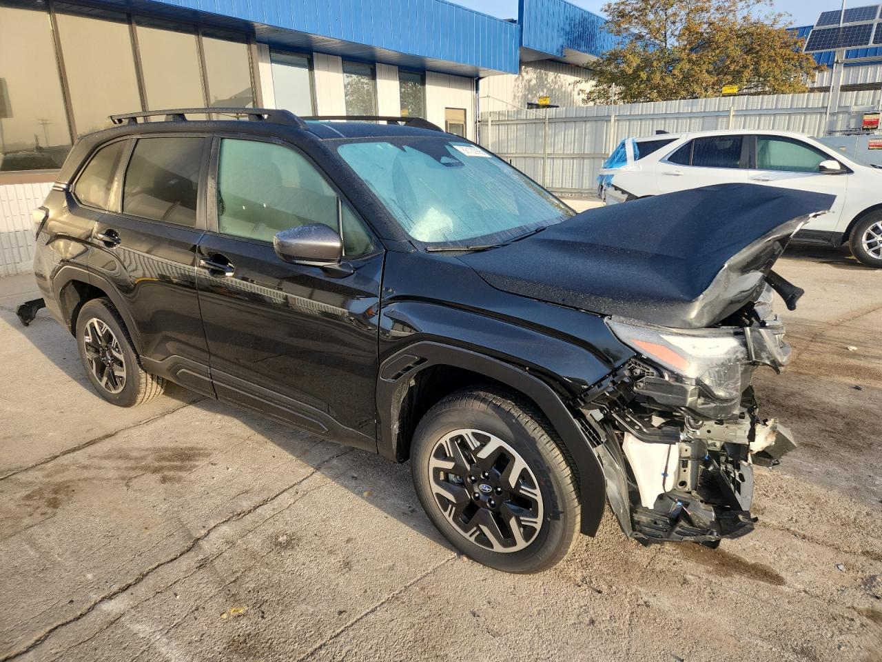 2025 Subaru Forester Premium - Image 4