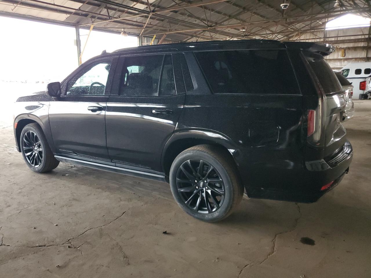 2022 Cadillac Escalade Sport Platinum - Image 2