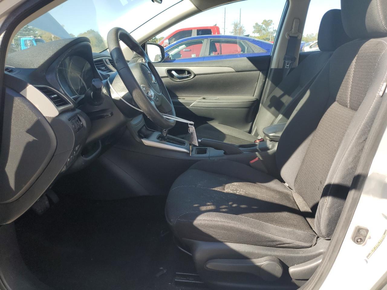 2018 Nissan Sentra S - Image 7