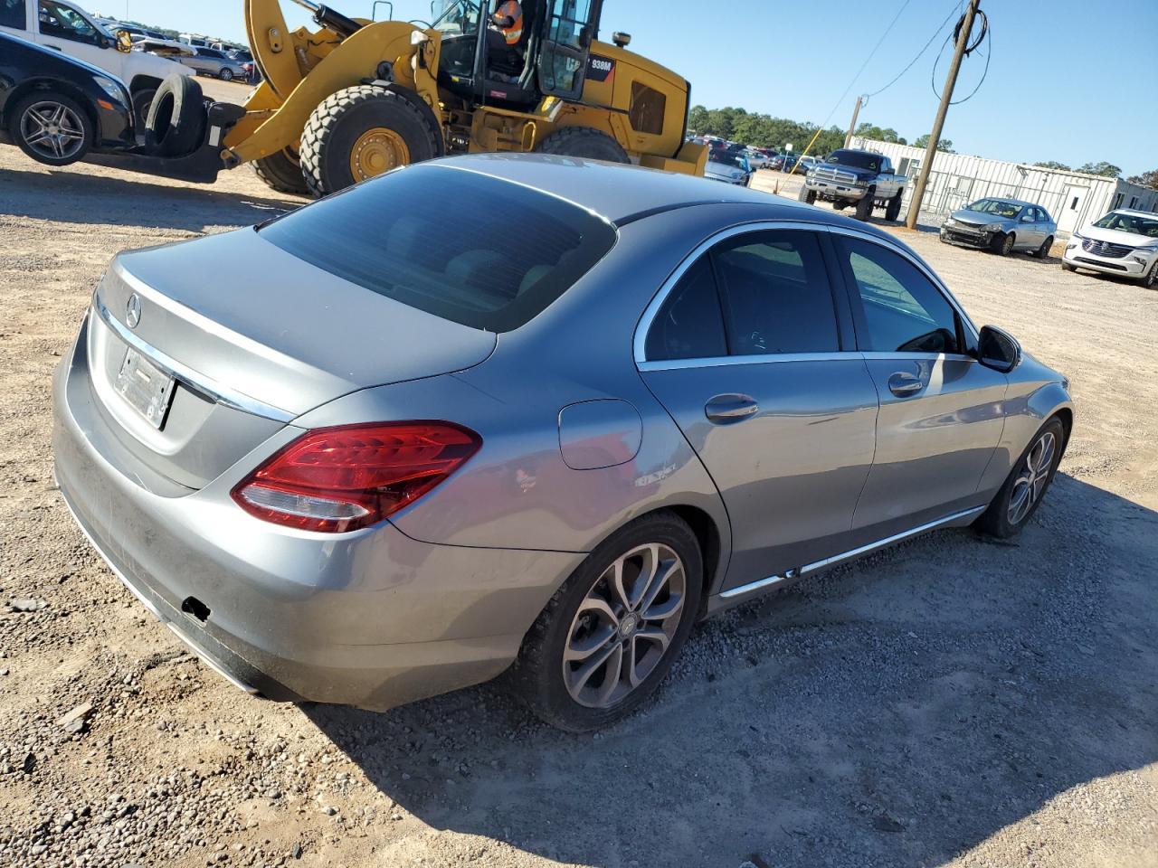2016 Mercedes-Benz C 300 - Image 3