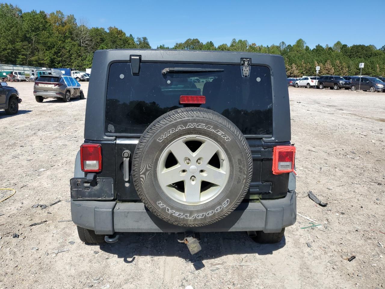 2015 Jeep Wrangler Unlimited Sport - Image 6