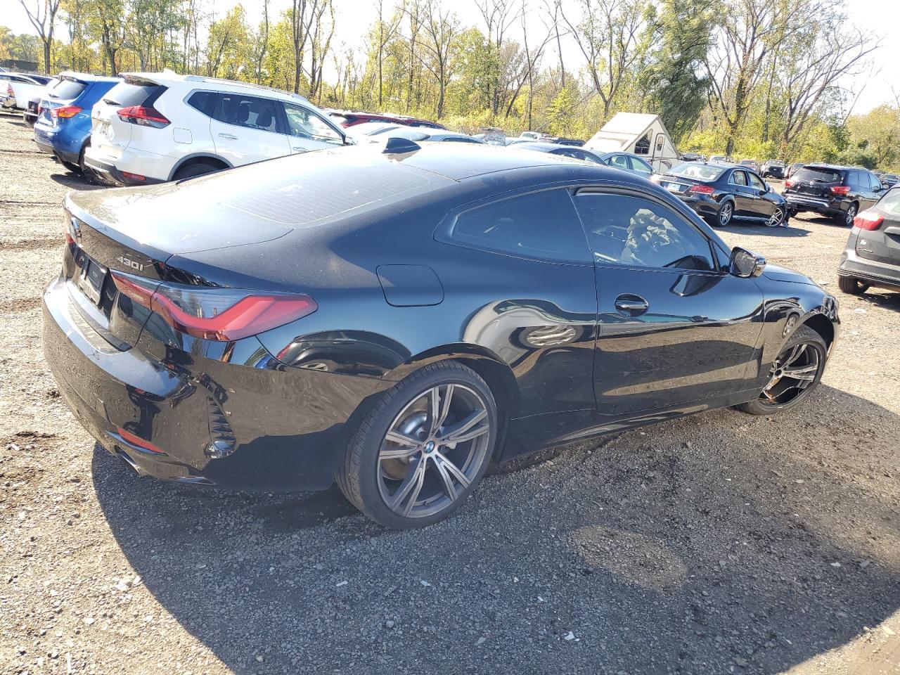2021 BMW 430Xi - Фото 3
