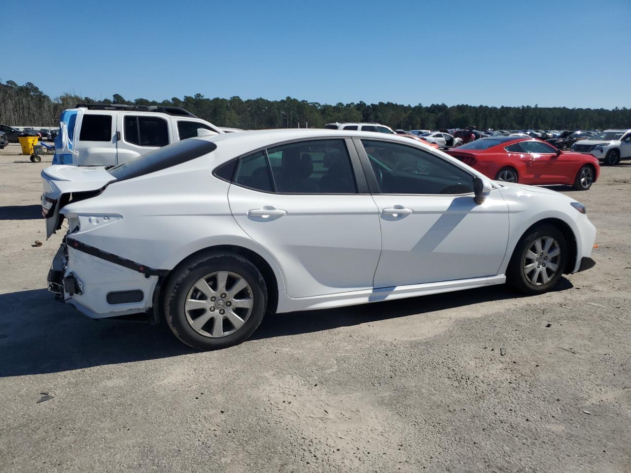 2025 Toyota Camry Xse - Фото 3