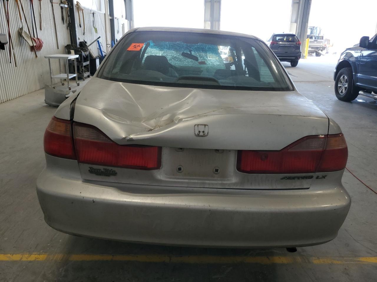 2012 Honda Accord - Image 6