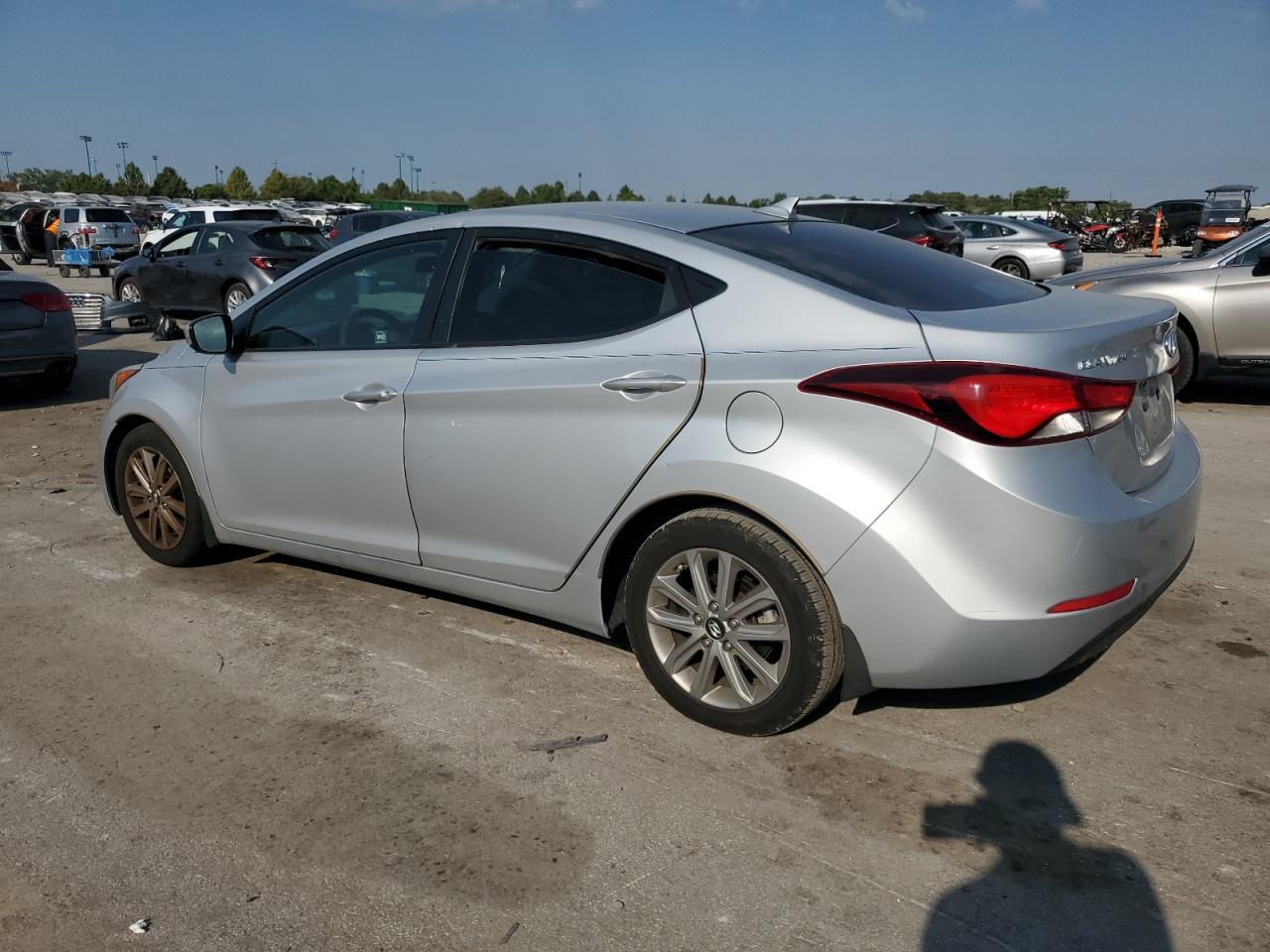 2014 Hyundai Elantra Se - Фото 2