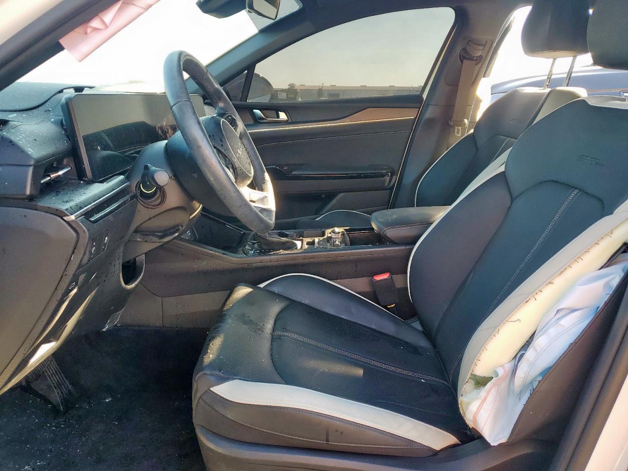 2025 Kia K5 Gt Line - Фото 7