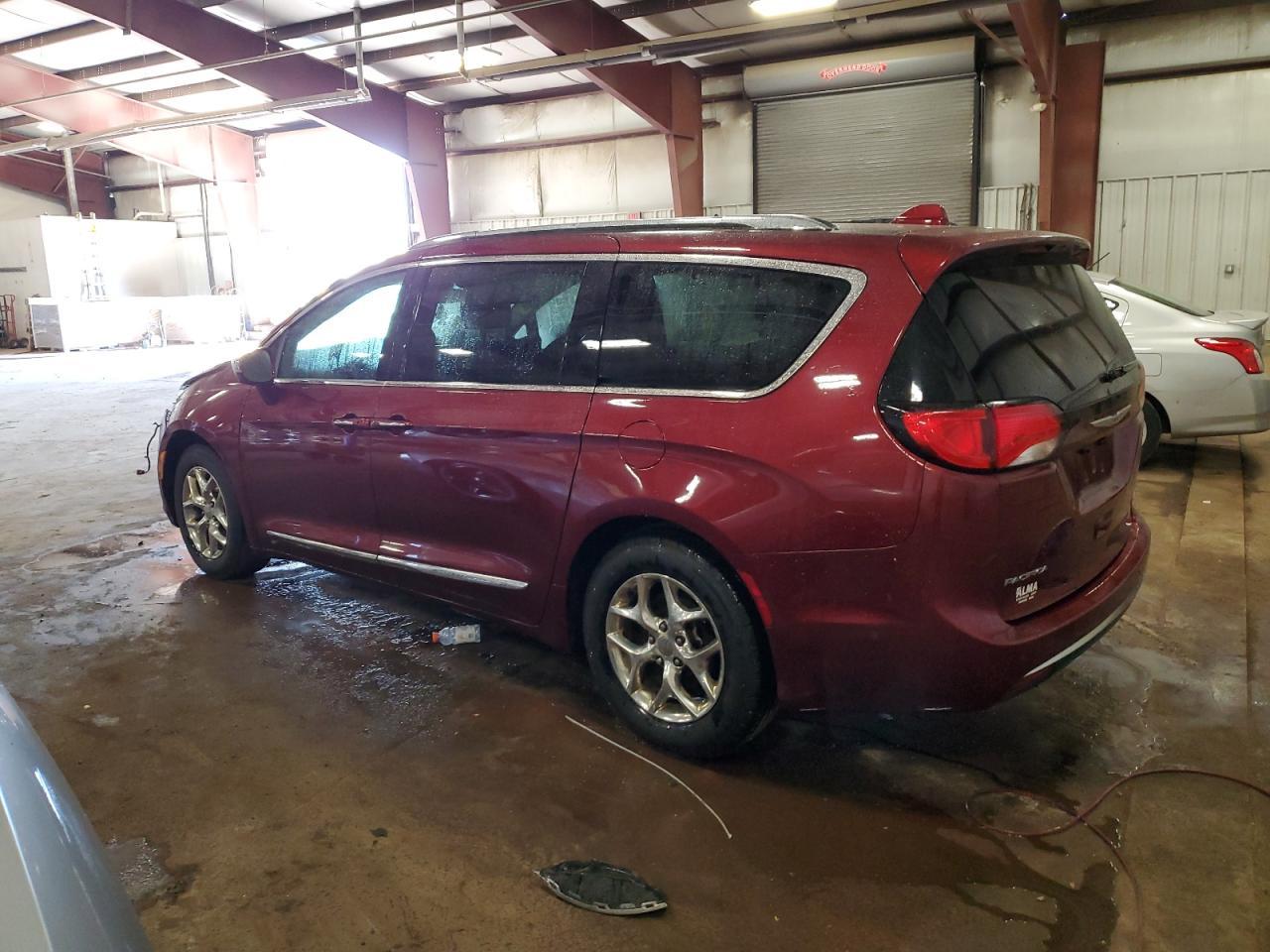 2017 Chrysler Pacifica Limited - Фото 2