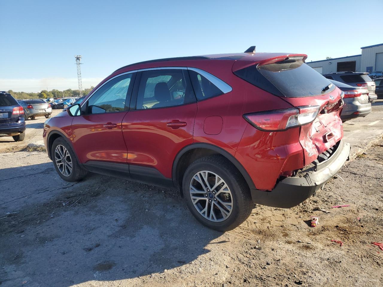 2021 Ford Escape Sel - Фото 2