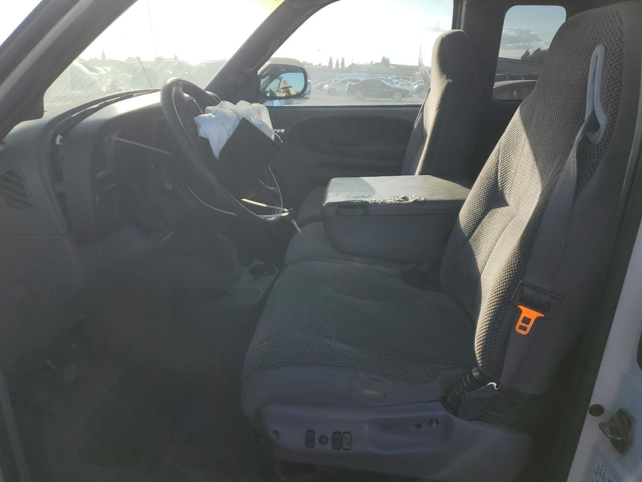 1999 Dodge Ram 2500 - Фото 7