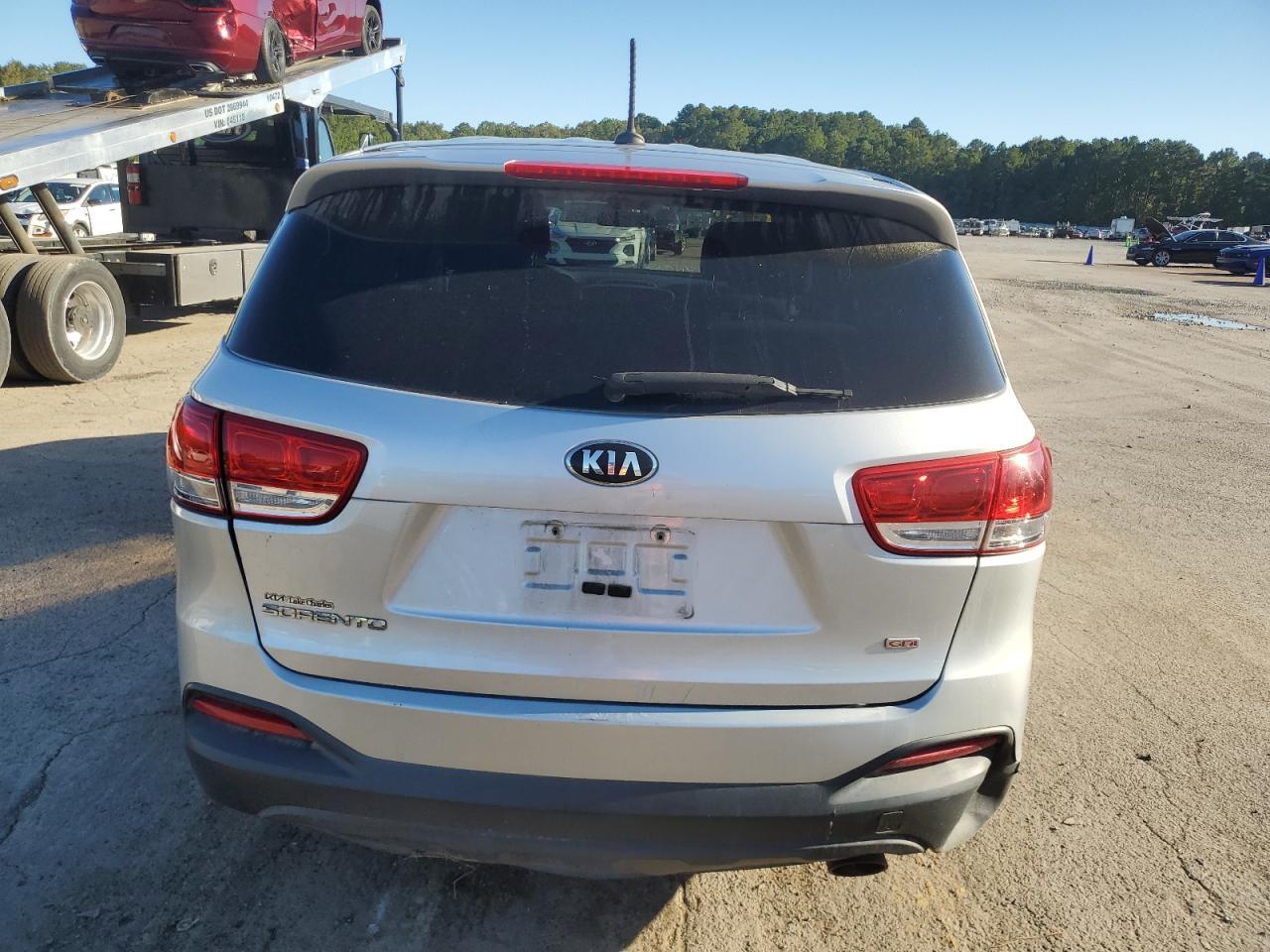 2017 Kia Sorento Lx - Image 6