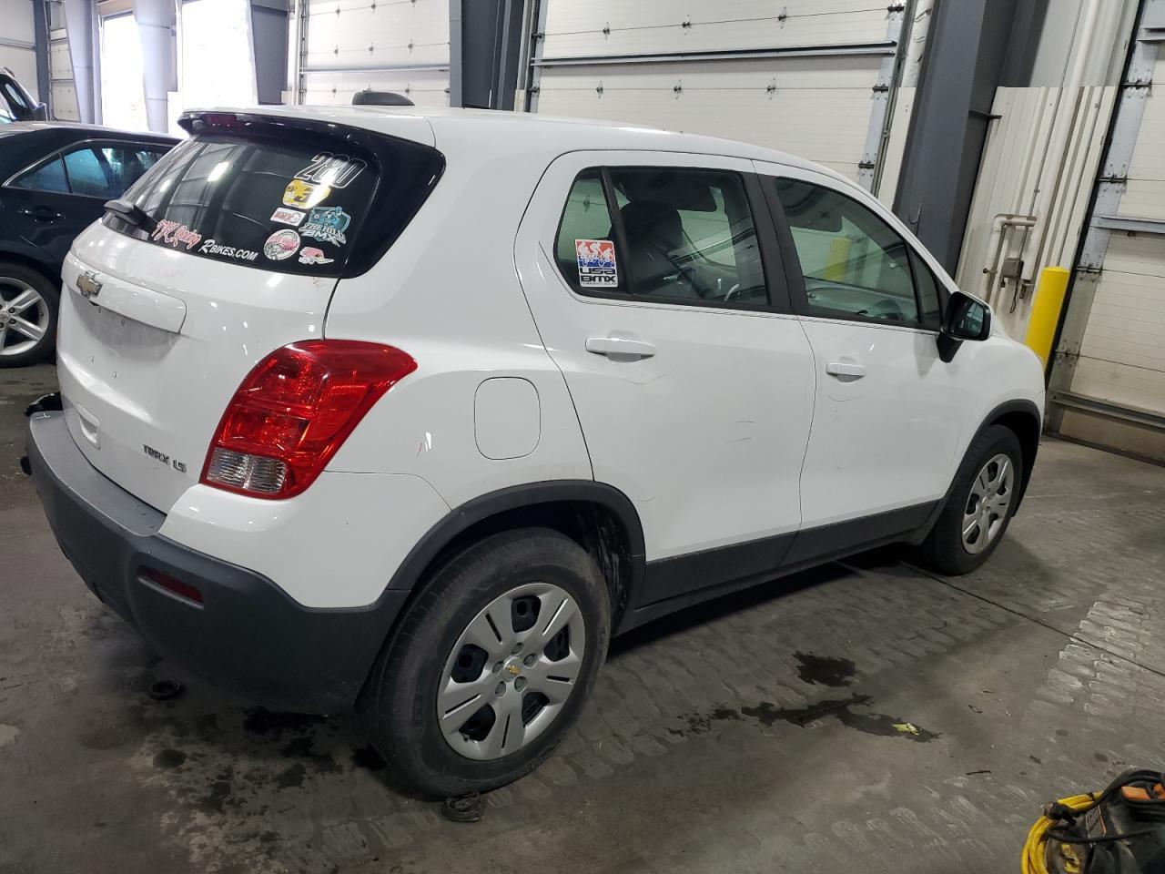 2016 Chevrolet Trax Ls - Фото 3