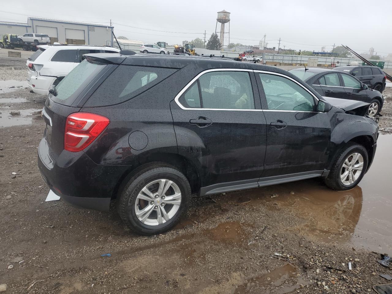 2017 Chevrolet Equinox Ls - Image 3