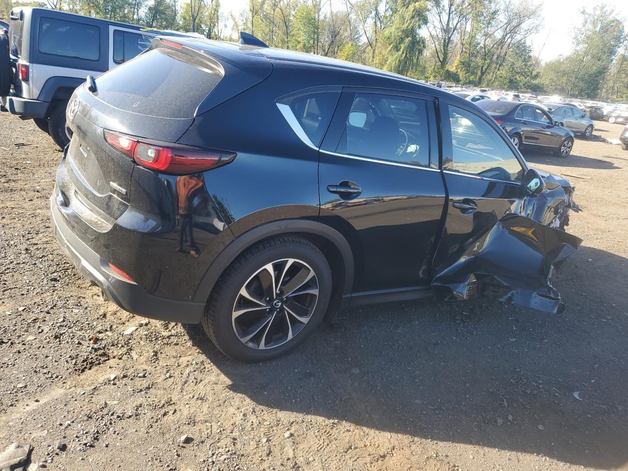 2023 Mazda Cx-5 Premium Plus - Image 3